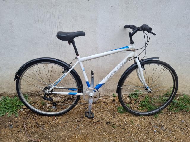 Used Challenge Hybrid Bike For Sale in Oxford