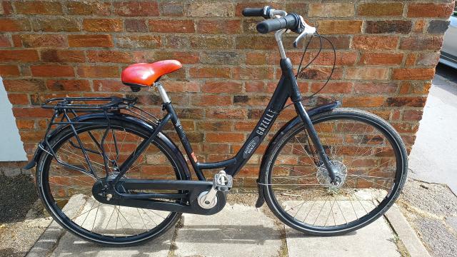 Used Gizelle Cruiser Bike For Sale in Oxford