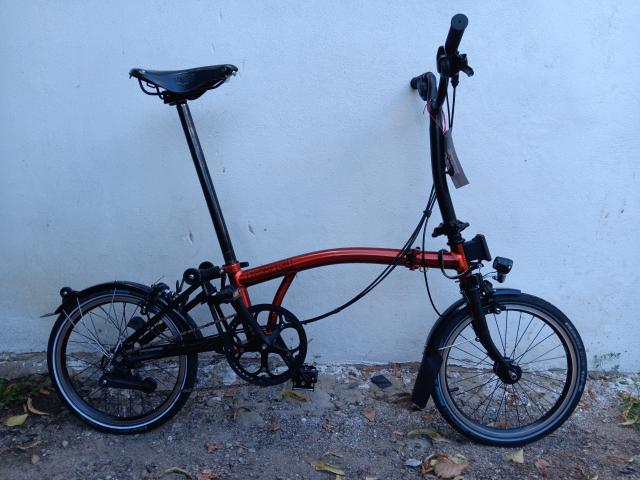 Used Brompton  Folding Bike For Sale in Oxford